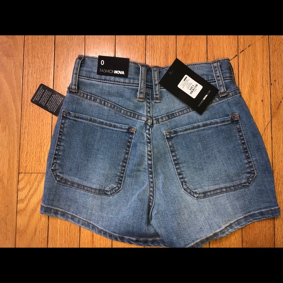 Fashion Nova Jean Shorts - Picture 2 of 2